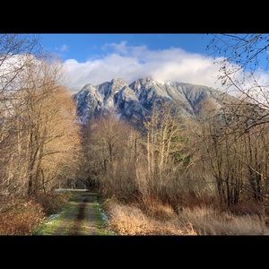 Meet your Posher, Leslie